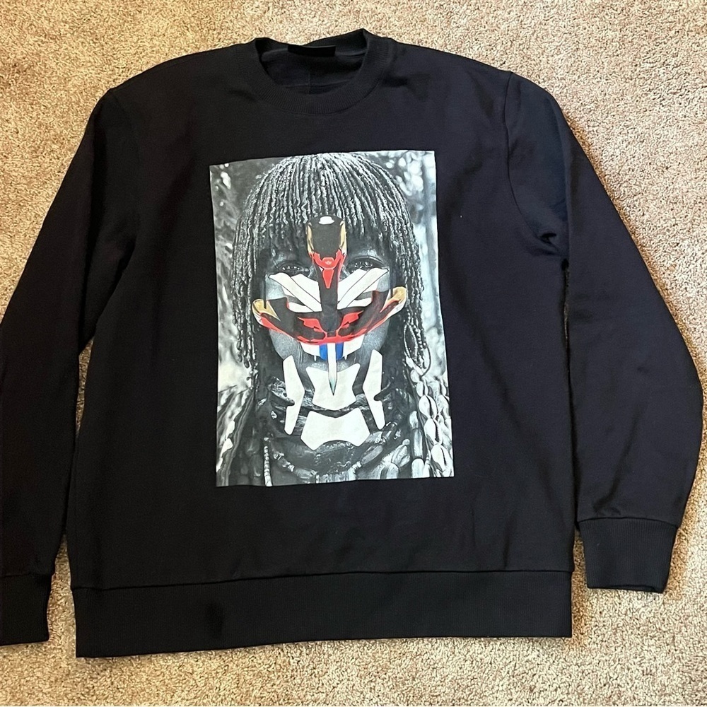 New GIVENCHY Riccardo Tisci tribal girl graphic print cotton crew sweater XS